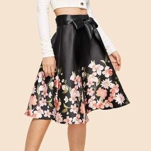 70s Floral Print Self Tie Bow Skirt